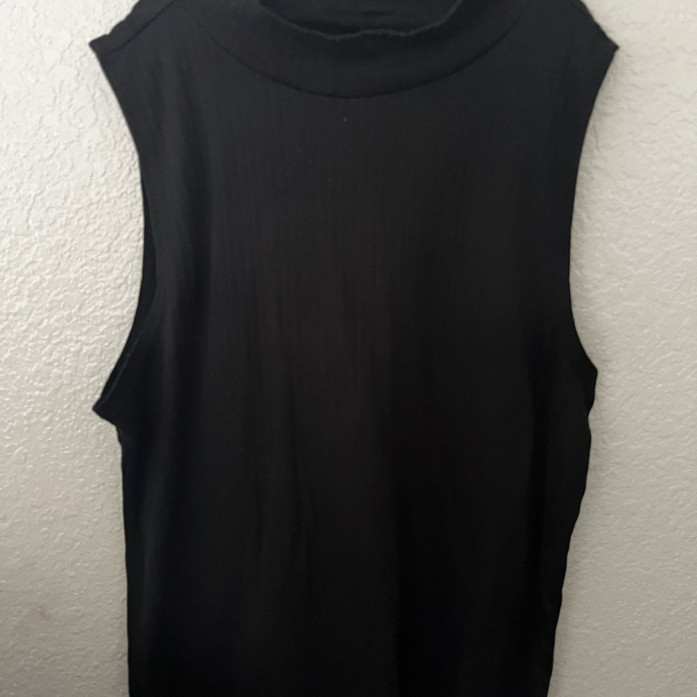 One Step Ahead Black Sleeveless Mock Neck Tank